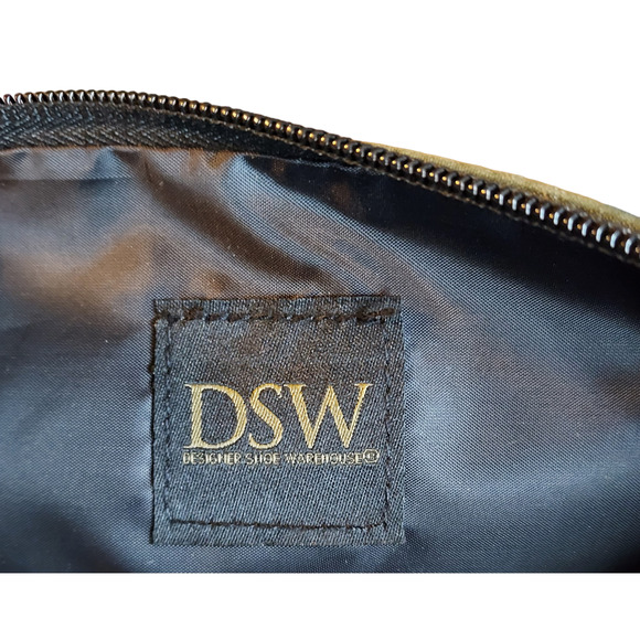 DSW NWOT Olive Green and Black Backpack Tote Separate Soiled Items Compartment - Picture 6 of 6